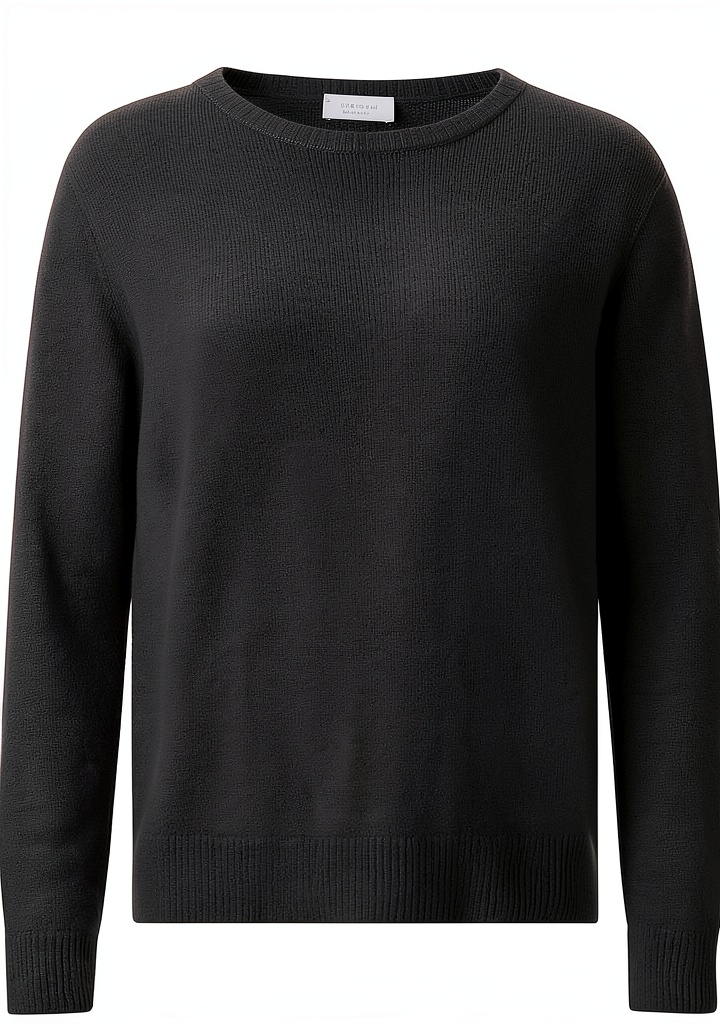 'Rich & Royal Damen Strickpullover in schwarz auf einem Stuhl'