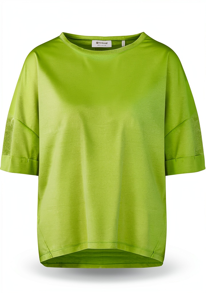 Langarm Oversized Bluse in lässiger Pose