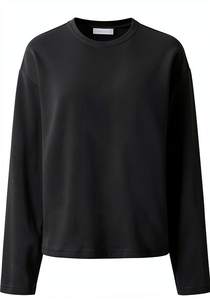 Rich Royal Damen Longsleeve schwarz an einer Frau im Büro